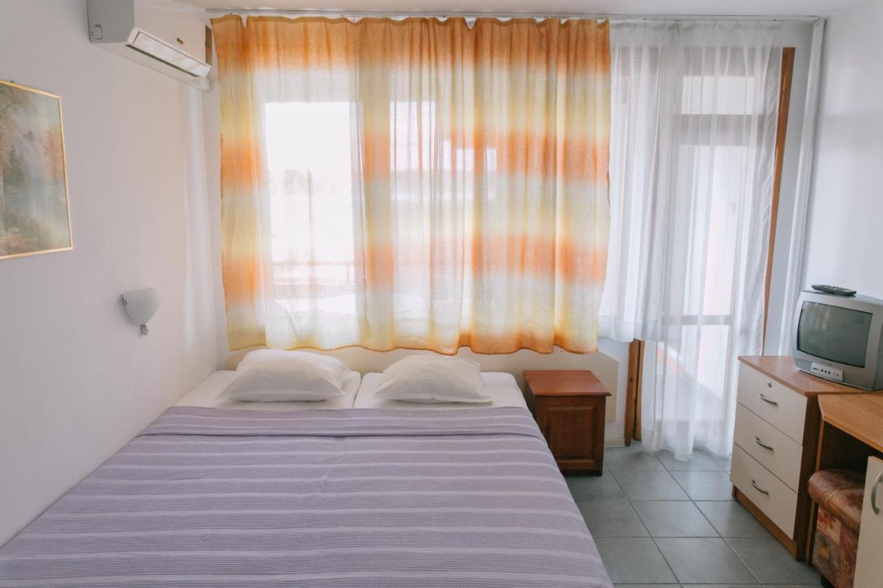 Hronos Hotel Nesebar Exterior foto